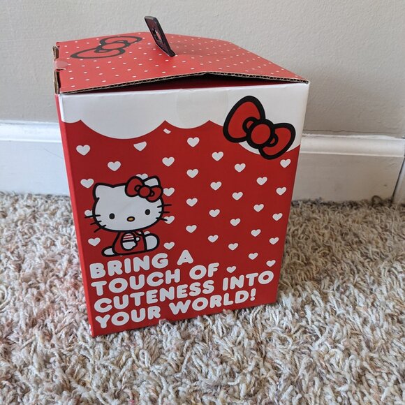 Hello Kitty NWB Ambient Projection Table Light - Picture 2 of 3